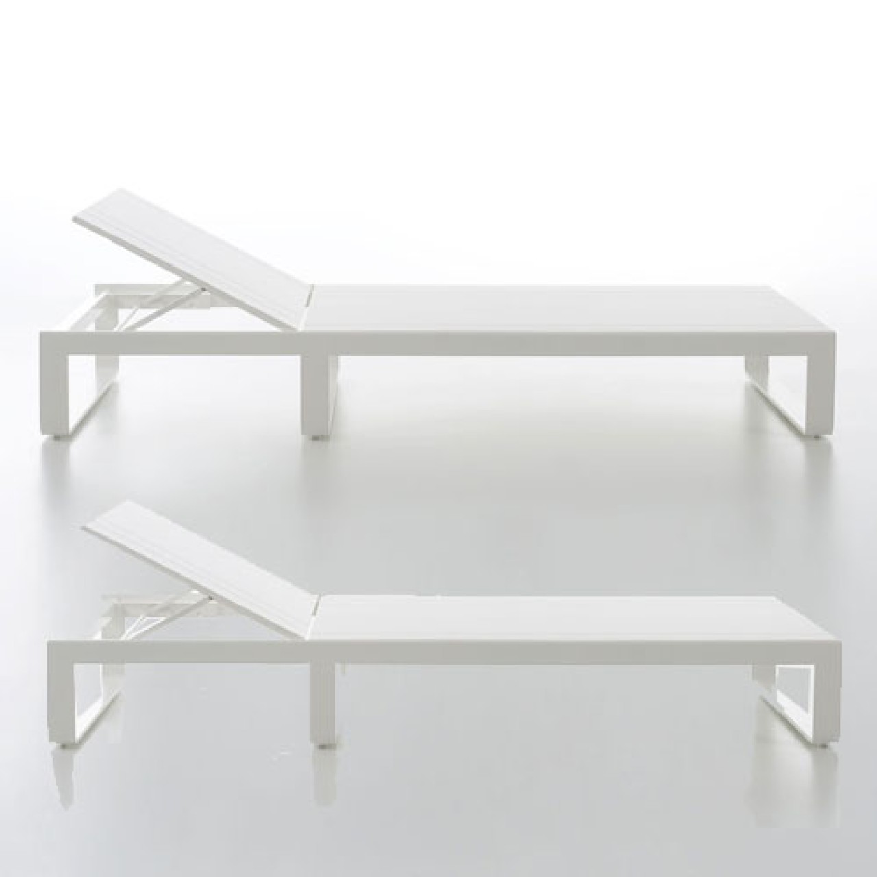 Chill Bed Flat