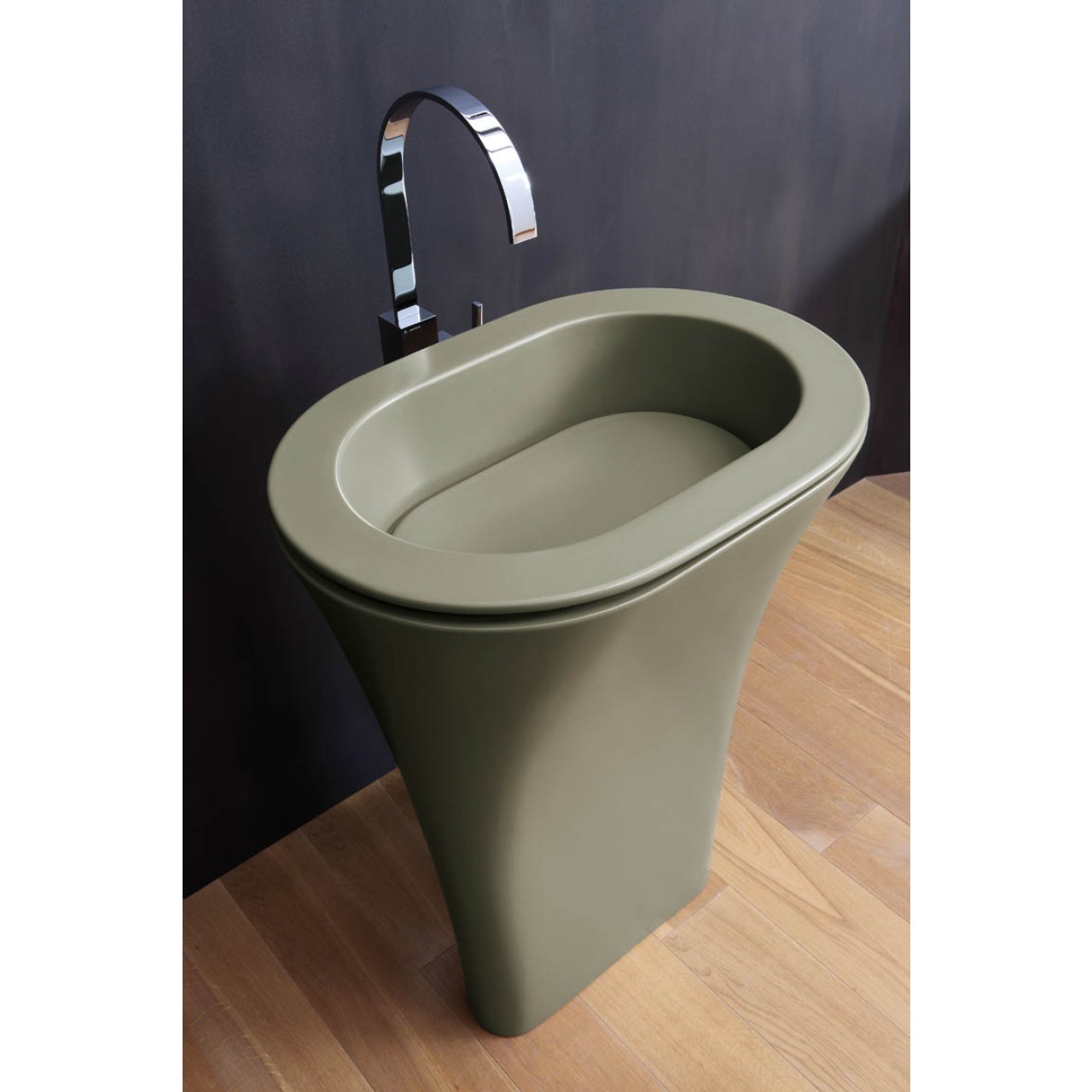 Amedeo Washbasin Collection