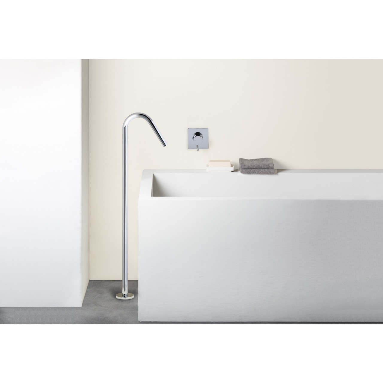 Diametro35 - Bathtub Standing Floor Spout