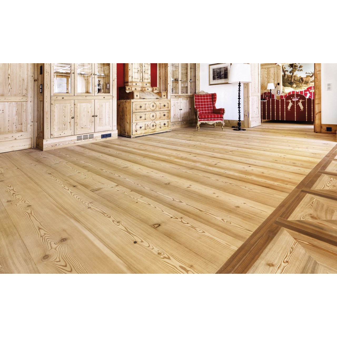 LARCH  Wide - Plank