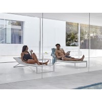 Blau - Chaiselongue Table